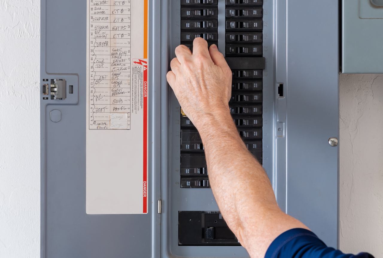 BPM Electrician in Coquitlam fixing electrical wiring system